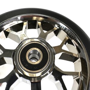 Fantic26 Spy7 Stunt-Scooter Rolle 110mm Abec11 Chrome/Pu Schwarz