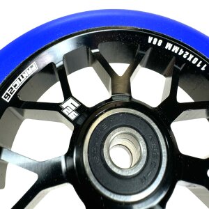 Fantic26 Spy7 Stunt-Scooter Rolle 110mm Abec11 Schwarz/Pu...